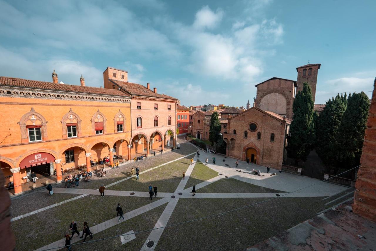Piazza Santo Stefano Con Vista Bolonha Exterior foto